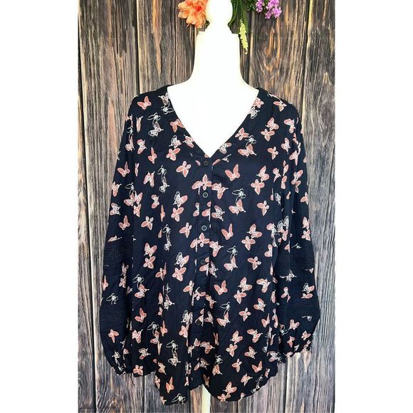 Lane Bryant No-Peek Button-Front Lace Trimmed blouse (Sz 14/16) plus - Picture 2 of 11